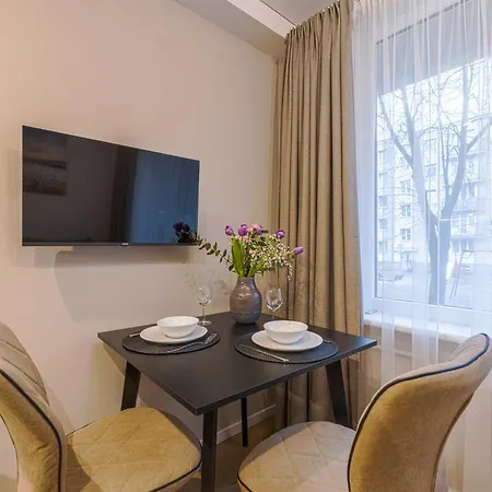 Appartement Stylish Brown Near The Center