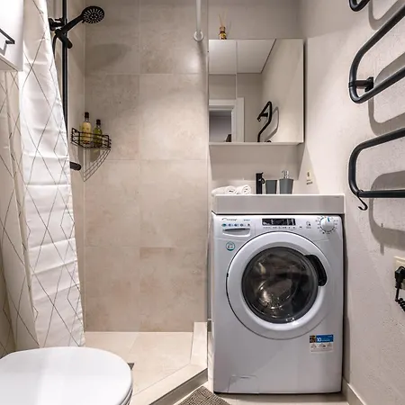 Apartamento Stylish Brown Near The Center *